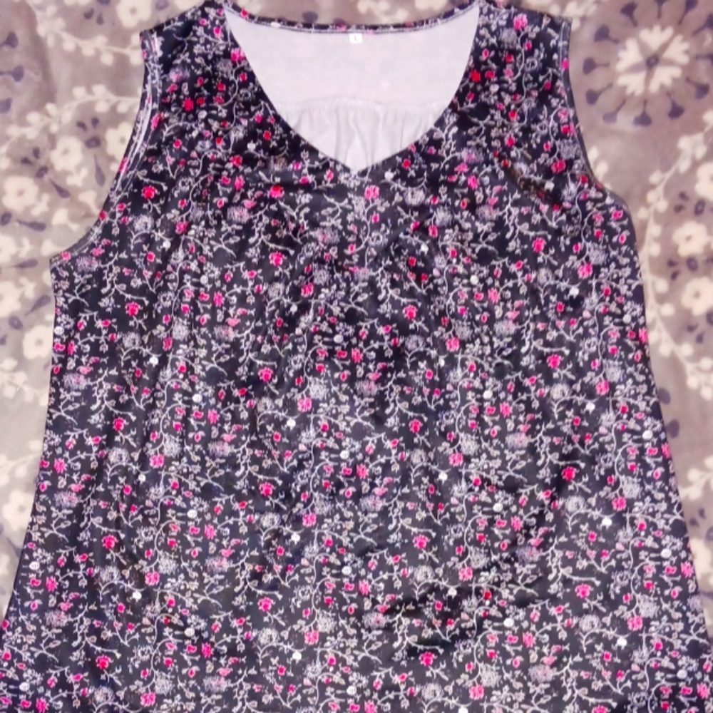 ♡Floral Sleeveless Blouse♡Sz Lg♡
